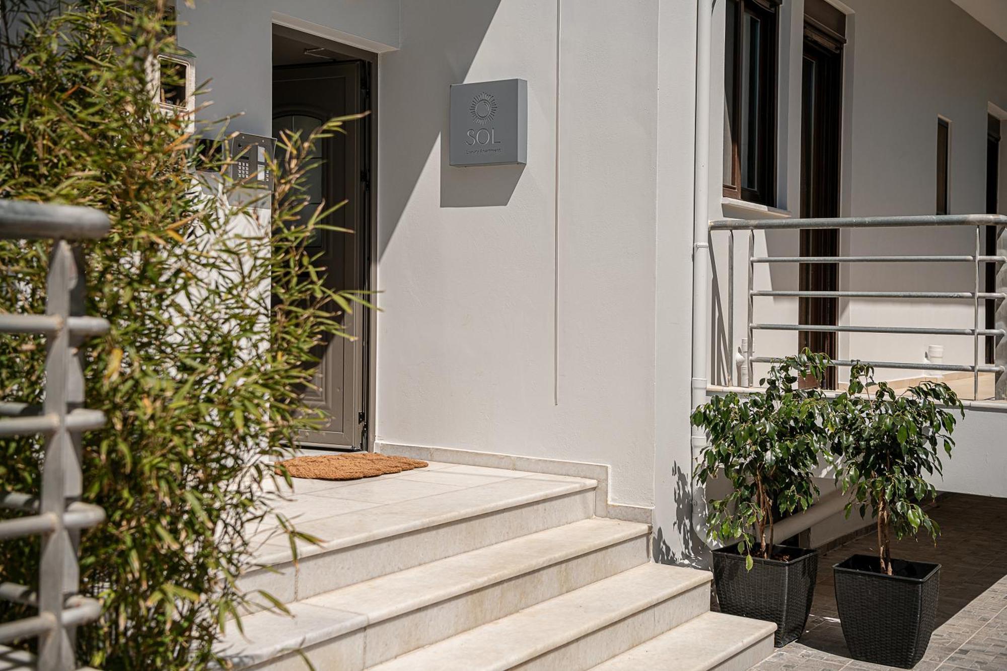 Sol Luxury Apartment - Close To The Beach With A Private Mini Pool Chania  Ngoại thất bức ảnh