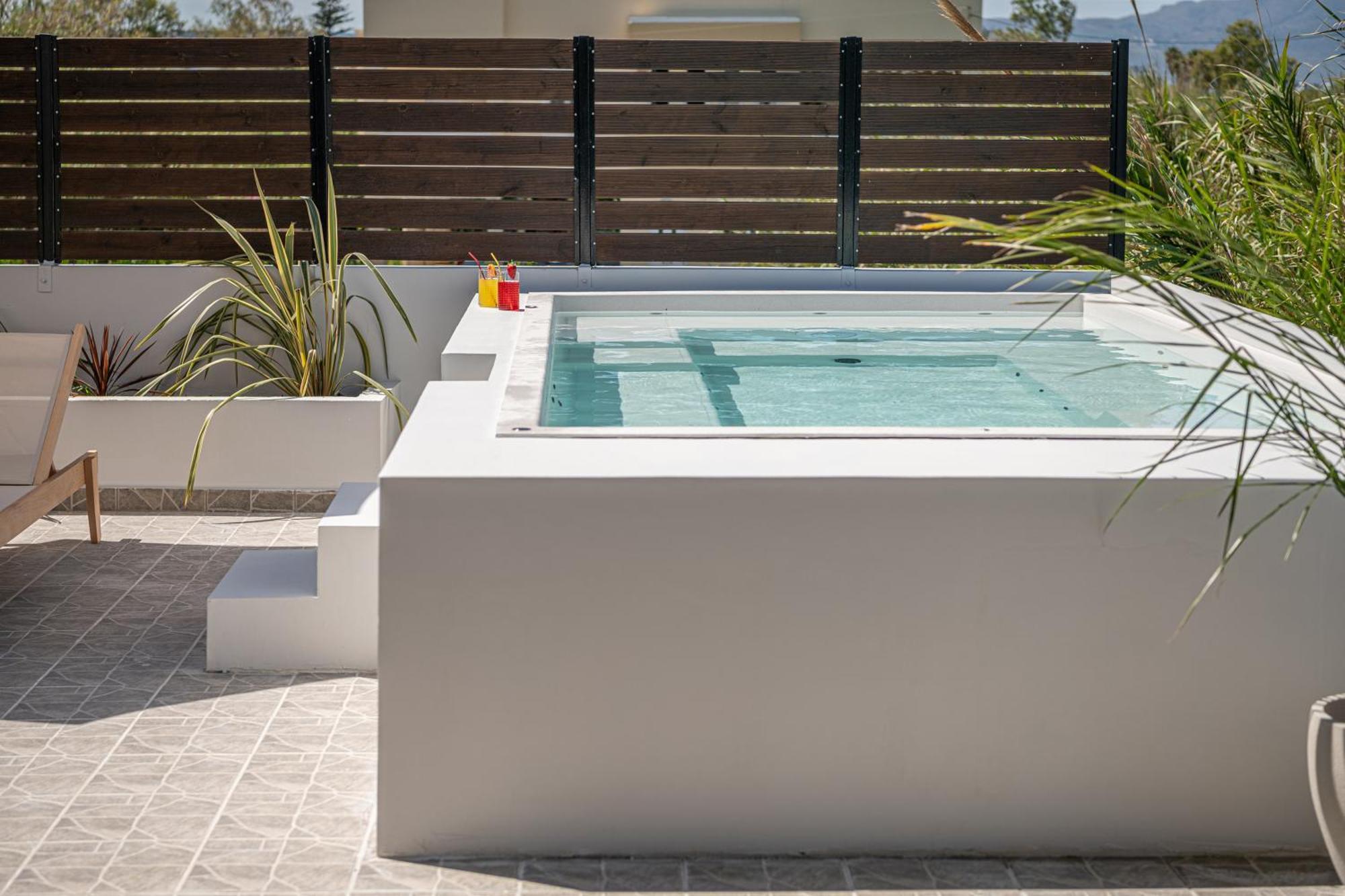 Sol Luxury Apartment - Close To The Beach With A Private Mini Pool Chania  Ngoại thất bức ảnh